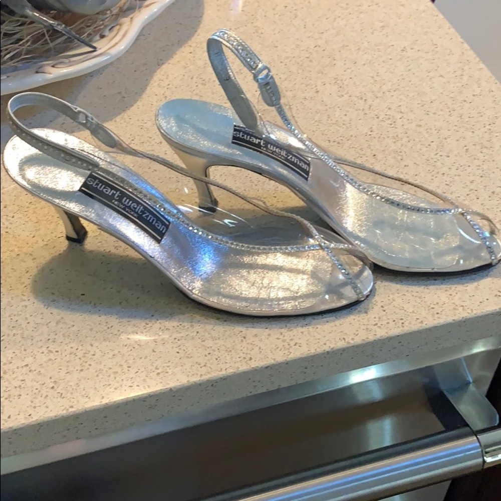 Classic Stuart Weitzman “Cinderella” Slingbacks